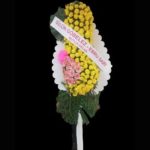 Sarı Cinya Pembe Gerbera Çiçekli Çelenk ÇLK0016
