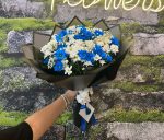 Büyük Boy Siyah Sarım Mavi&Beyaz Papatya Buketi