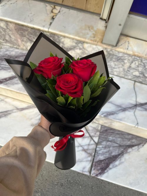 3'Lü Kırmızı Gül Buketi - Görsel 3