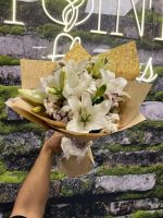 🌸 Kraft Kağıtta Beyaz Lilyum ve Cipso Buketi - Görsel 3