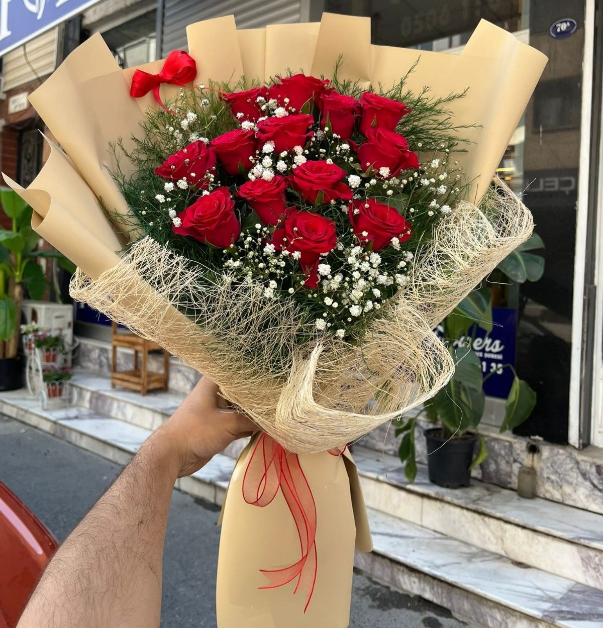 🌹 13'Lü Kırmızı Gül Buketi  💝✨