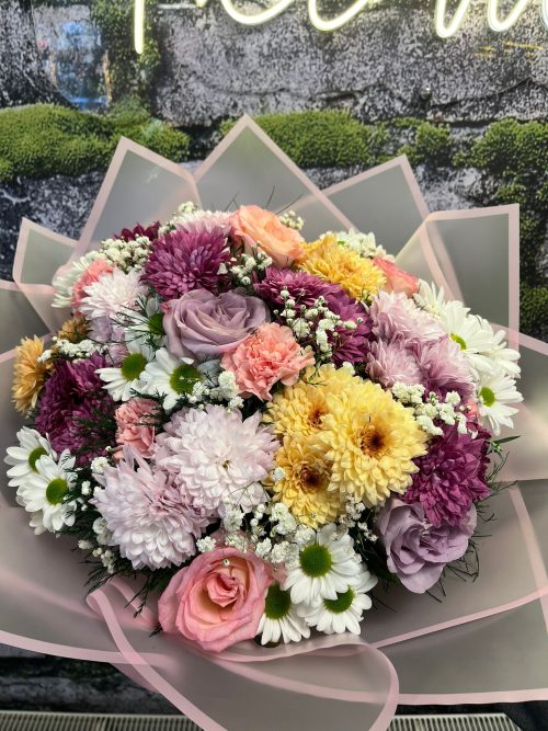 🌷 Mix Çiçek Buketi – İthal Gül, Papatya ve Krizantemlerle Göz Alıcı Tasarım! - Görsel 3