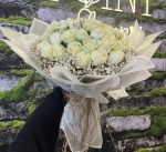 Royal Flowers 41'Li Beyaz Gül Buketi