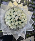Royal Flowers 41'Li Beyaz Gül Buketi - Görsel 2