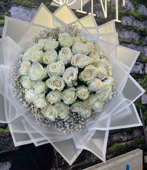 Royal Flowers 41'Li Beyaz Gül Buketi - Görsel 2