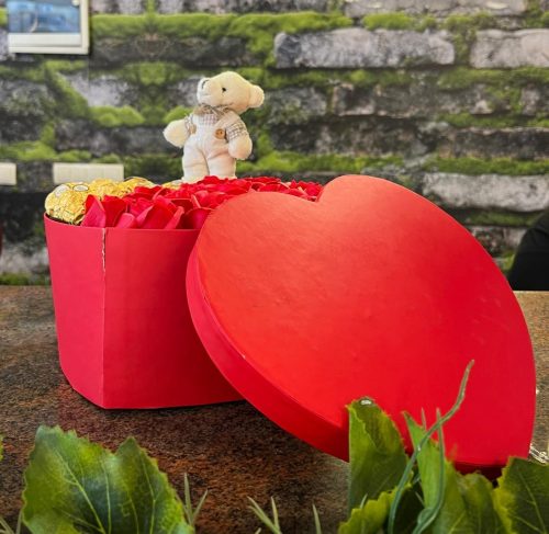 ❤️Kırmızı Kalp Kutuda Sabun Gül-Çikolata Aranjmanı 🍫🐻 - Görsel 4
