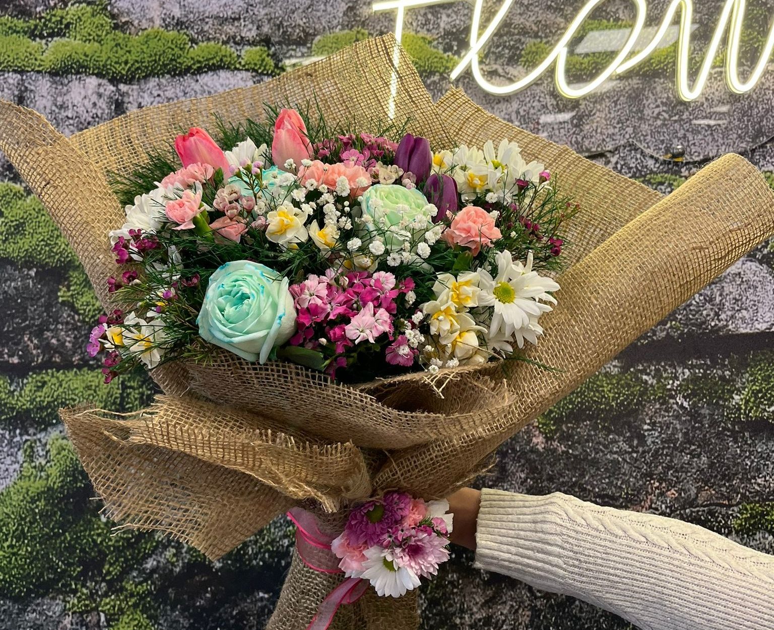 💐 Mavi Gül, Lale, Hüsnüyusuf Mix Buket 🌸💙