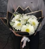 🌼 8'Li Beyaz Gerbera Buketi - Görsel 3