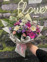 🌸 Pembe Gerbera & Renkli Papatya Buketi – Enerjik ve Zarif Bir Dokunuş 💐✨ - Görsel 4