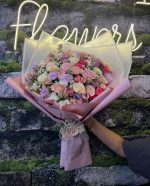 DELUXE MEGA BOY Lila-Pembe Beyaz Gül&Çardak Güller Buketi