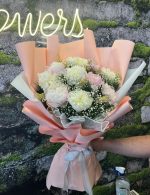 10'LU Beyaz&Pembe Şakayık Buketi