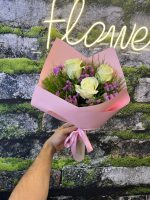 💐 3 Beyaz Gül & Pembe Cipso Buketi 💕 - Görsel 2