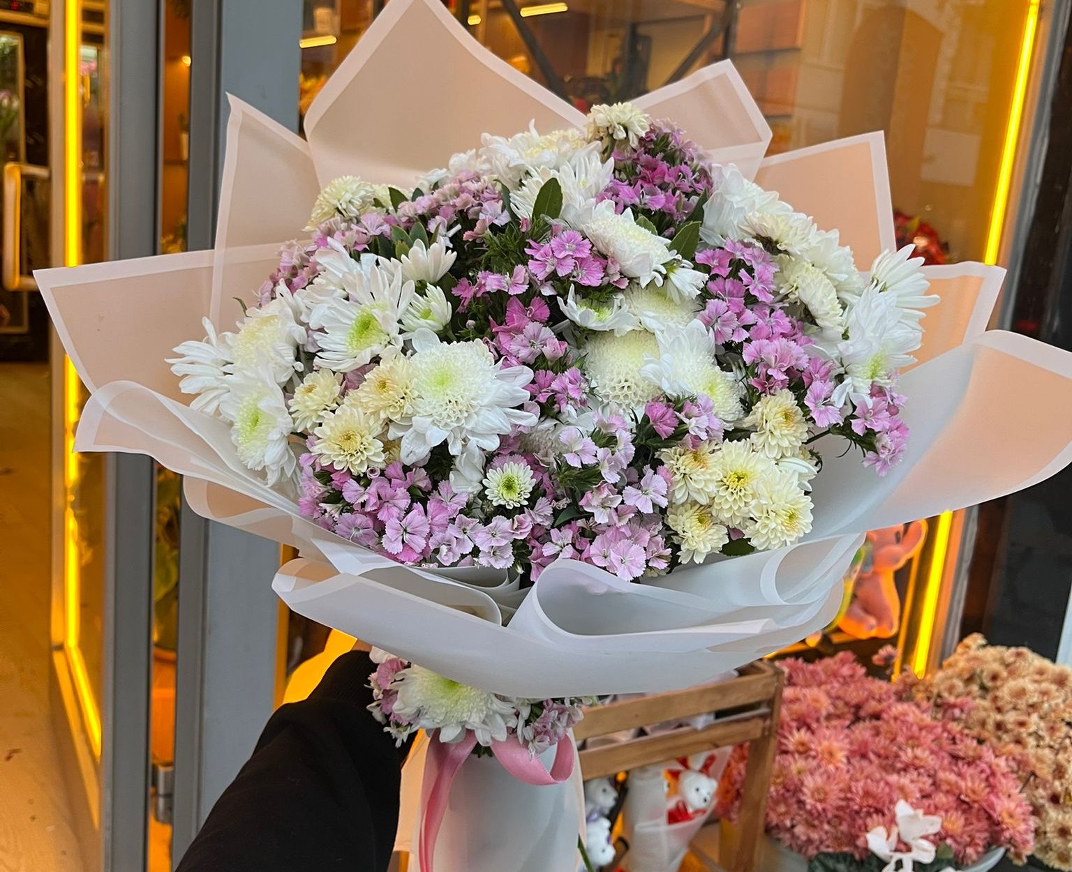 Büyük Boy Beyaz Kasımpatı Hüsnü Yusuf Buketi