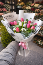 🌷9 Pembe & Beyaz Lale Buketi | Deniz Yıldızlı Şık Tasarım ⭐