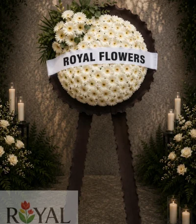 Canlı beyaz gerbera çiçekleriyle hazırlanmış cenaze çelengi