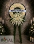 Premium beyaz gerbera ve beyaz şebboy çiçekleriyle hazırlanmış cenaze çelengi