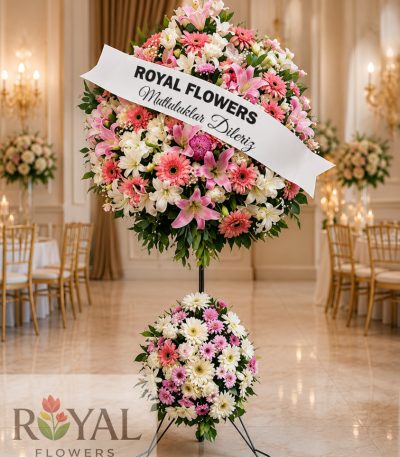 Lilyum gerbera ve kasımpatılarla hazırlanan premium çift katlı ferforje çelengi