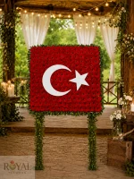 Türk Bayraklı Kırmızı Gerbera Pano Çelenk
